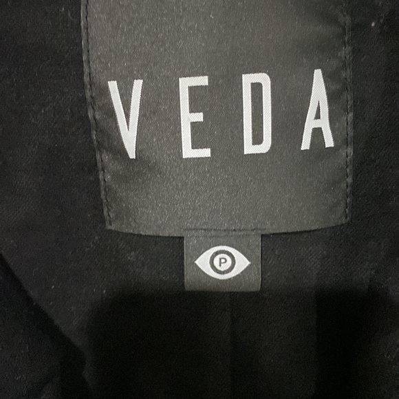 New Veda Classic Max Black Leather Jacket - Picture 8 of 12